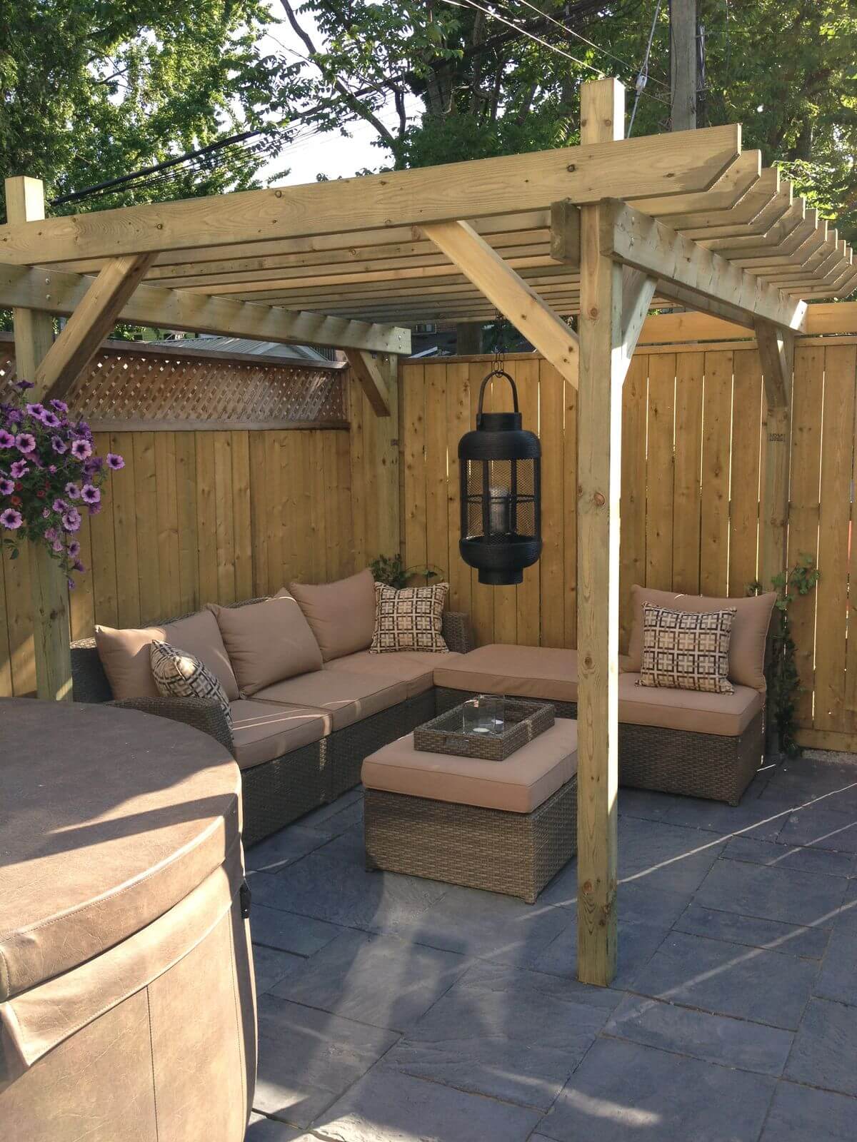 04-pergola-ideas-homebnc